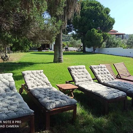 Seafront Villa Joan Néa Szkióni Kültér fotó